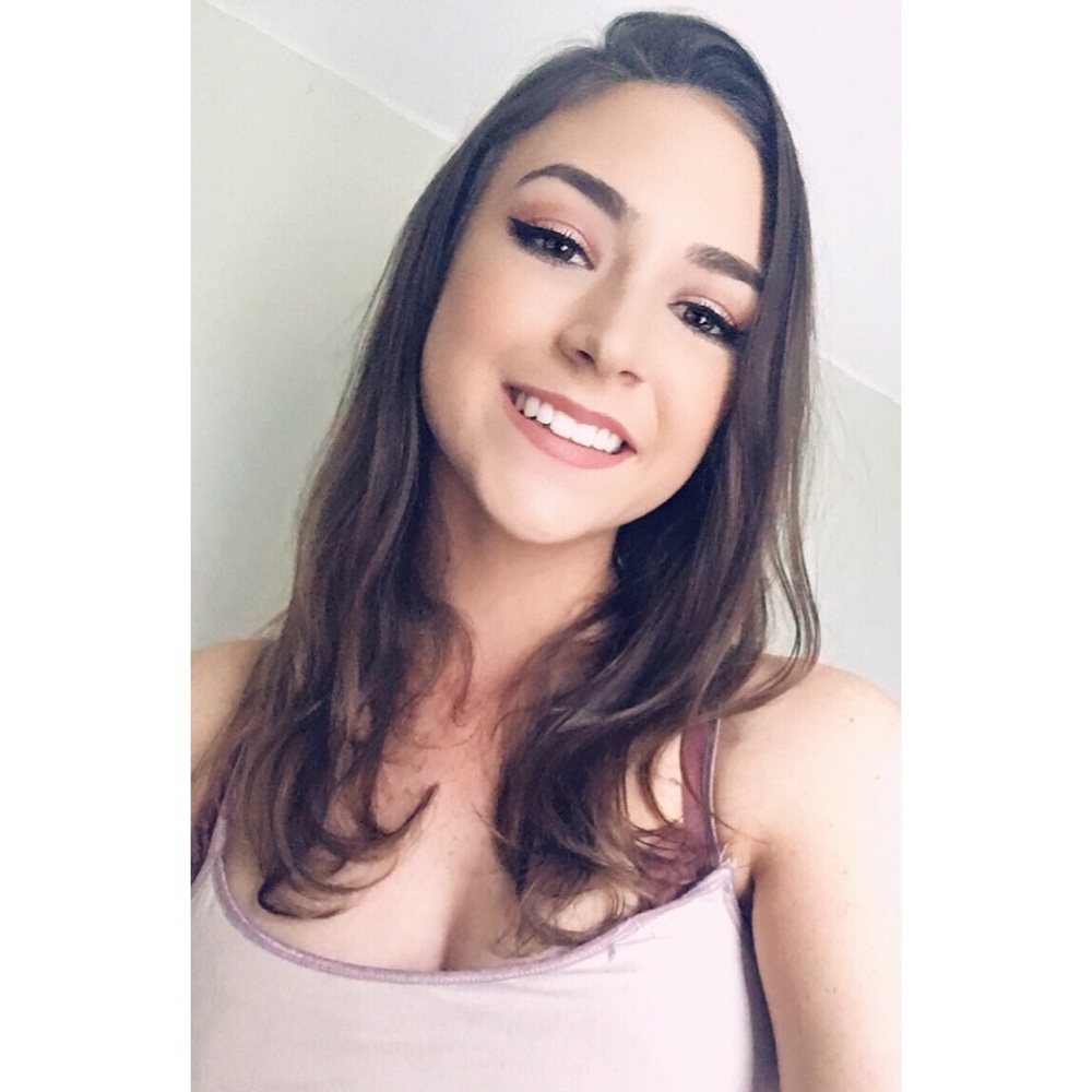 Meet your Posher, Crista